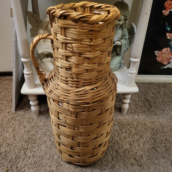 1980s Vtg Woven Wicker Floor Vase or Umbrella Holder 19"×6.5 - Picture 2 of 3
